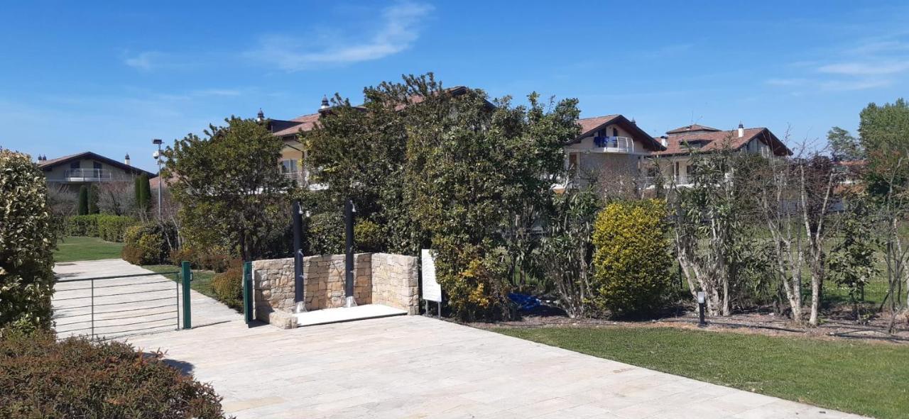 Giulia Luxury Apartment Sirmione Eksteriør bilde