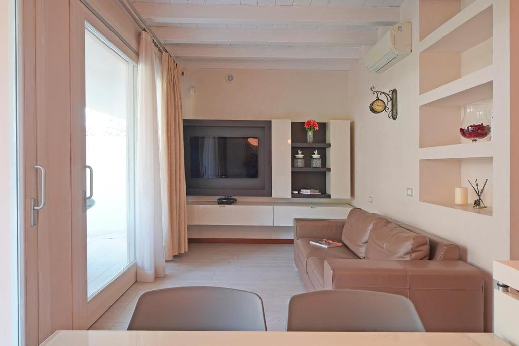 Giulia Luxury Apartment Sirmione Eksteriør bilde