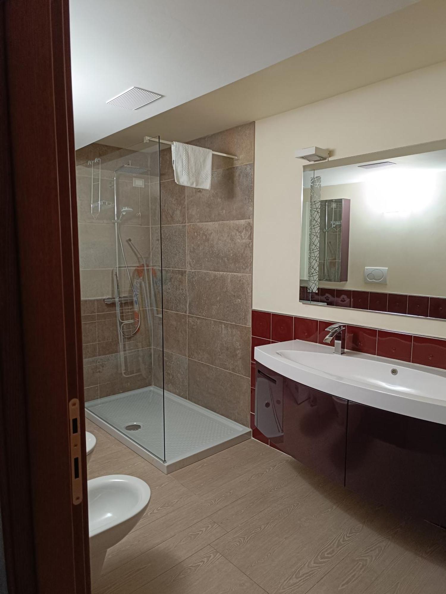 Giulia Luxury Apartment Sirmione Eksteriør bilde